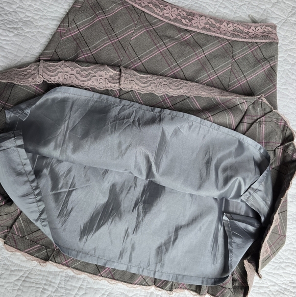 Etam Pink And Grey A-Line Plaid Lace Trim Pleated Knee Length Skirt - Picture 8 of 11